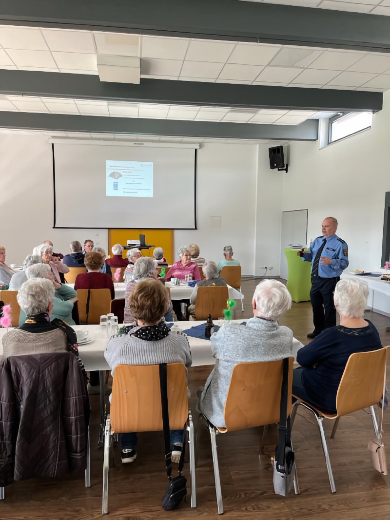 Polizei informierte über Betrugsmaschen